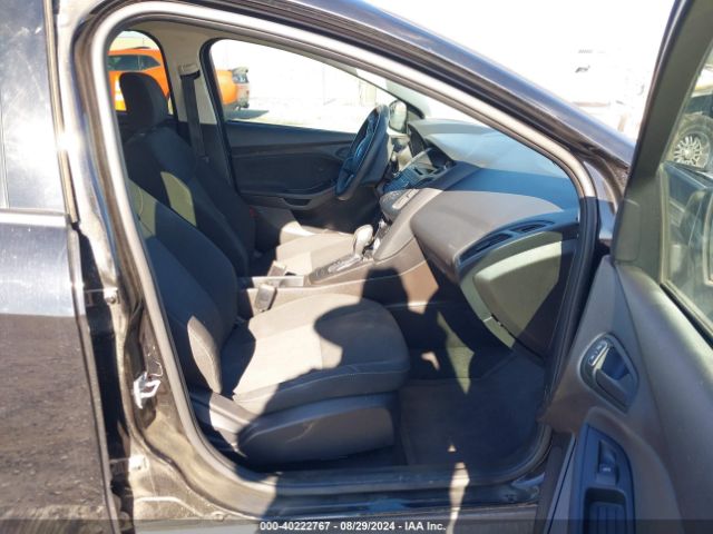 1FADP3E26HL257642 Ford FOCUS S