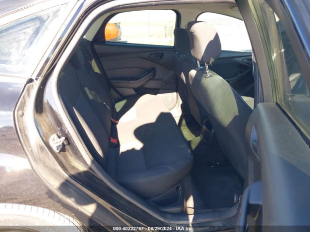 1FADP3E26HL257642 Ford FOCUS S