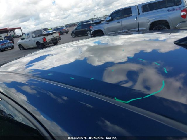 JTDEPRAE6LJ110615 Toyota COROLLA LE