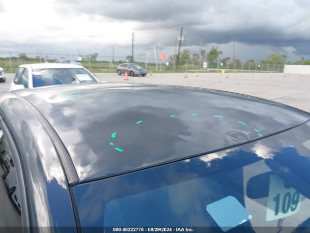 JTDEPRAE6LJ110615 Toyota COROLLA LE