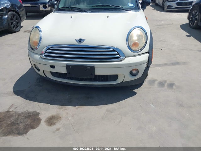 2007 MINI COOPER WMWMF33547TT55834 Photo 5
