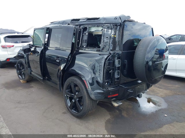 SALEBEEE8R2271898 Land Rover Defender 110 P525 V8
