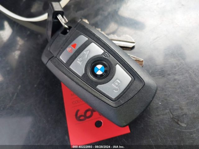 WBA8E5G58JNU45784 BMW 320i Xdrive