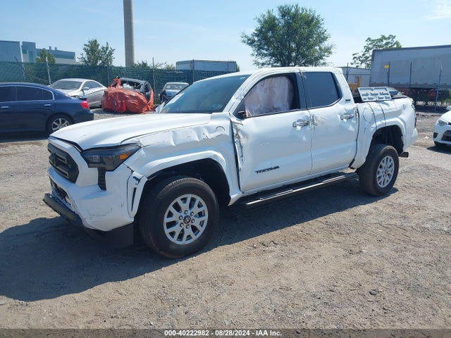 Toyota Tacoma Sr5 2024 3TYLB5JN8RT010157 Image 2