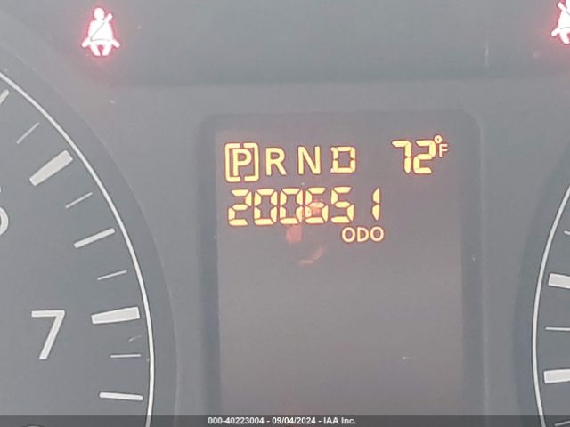 1N6BF0KY8FN801696 Nissan Nv Cargo Nv2500 Hd Sv V6