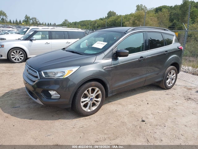 Ford ESCAPE SE 2018 1FMCU0GD0JUA75331 Image 2