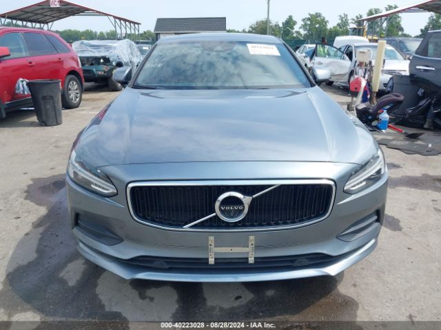 LVY982MK3JP018792 Volvo S90 T5 Momentum