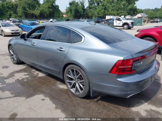 LVY982MK3JP018792 Volvo S90 T5 Momentum