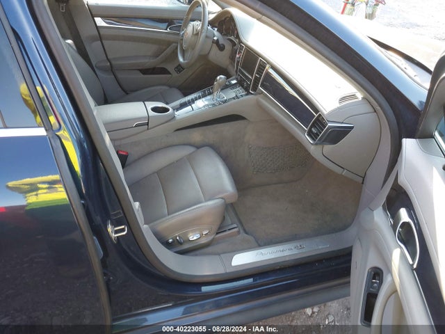 2012 PORSCHE PANAMERA WP0AB2A7XCL061669 Photo 4