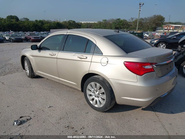1C3CCBAG7EN149984 Chrysler 200 LX