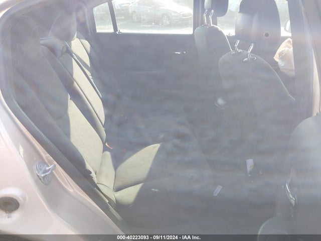 1C3CCBAG7EN149984 Chrysler 200 LX