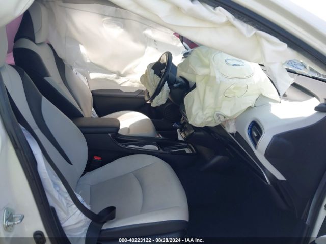 JTDKARFU3G3518858 Toyota Prius Four Touring