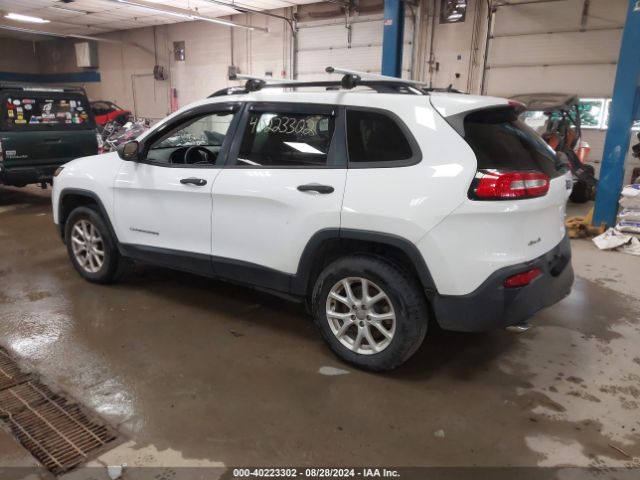 1C4PJMAB7GW251172 Jeep Cherokee Sport