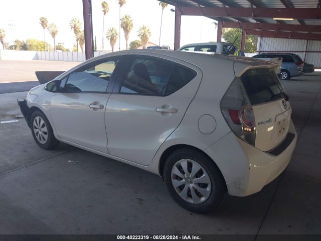 JTDKDTB3XE1563001 Toyota Prius C One