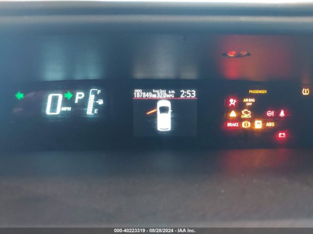 JTDKDTB3XE1563001 Toyota Prius C One