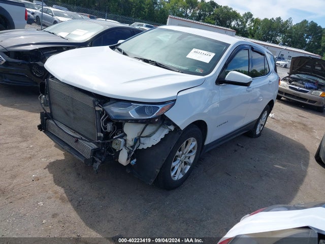 Chevrolet EQUINOX LT 2018 2GNAXSEV6J6165034 Image 2