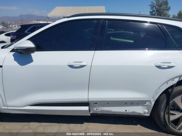 WA14AAGE0RB021965 Audi Q8 E-tron Premium Quattro