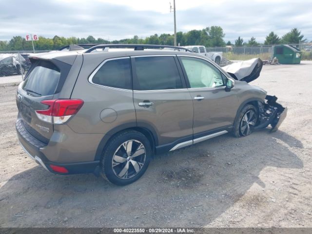 JF2SKAWC2KH460499 Subaru Forester Touring