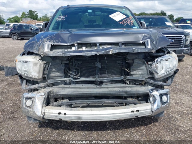 5TFFW5F13HX215400 Toyota Tundra Limited 5.7l V8
