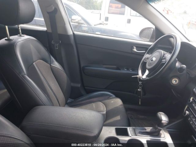 5XXGT4L37JG209528 KIA Optima S