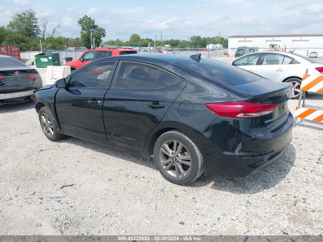 Hyundai ELANTRA SEL 2018 5NPD84LF0JH222513 Image 3