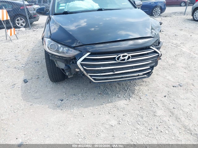 Hyundai ELANTRA SEL 2018 5NPD84LF0JH222513 Image 6