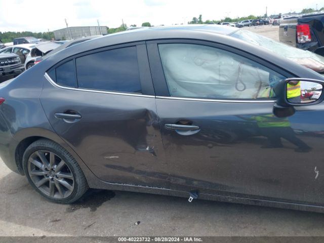 3MZBN1V35JM220295 Mazda Mazda3 Touring