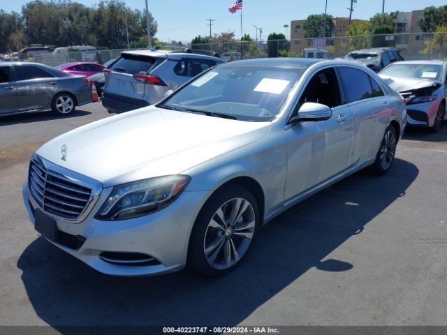 WDDUG8CB3FA143588 Mercedes-Benz S 550