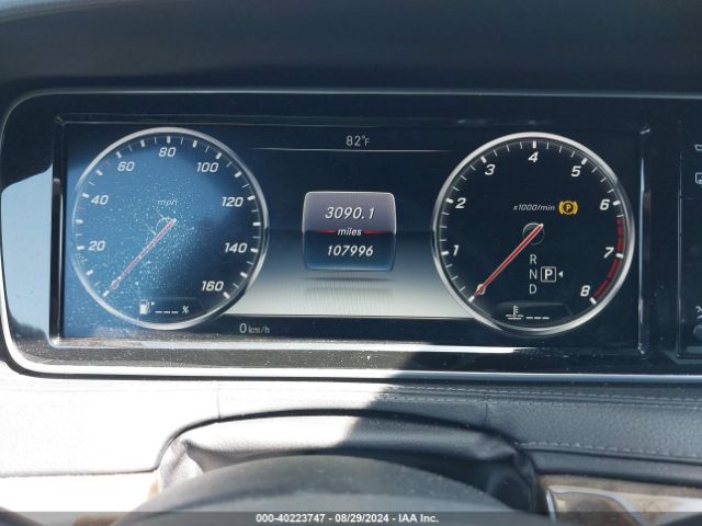 WDDUG8CB3FA143588 Mercedes-Benz S 550