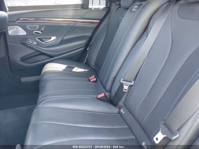 WDDUG8CB3FA143588 Mercedes-Benz S 550