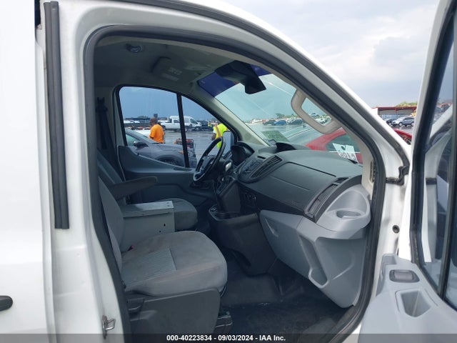 Ford Transit-250 2017 1FTYR1YM5HKB32970 Image 5
