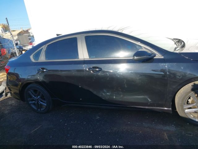 3KPF34AD0ME419327 KIA Forte Gt-line
