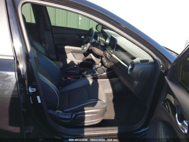 3KPF34AD0ME419327 KIA Forte Gt-line