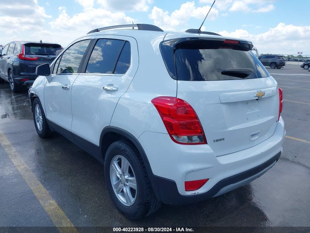 Chevrolet Trax Lt 2018 KL7CJLSB8JB676130 Image 3