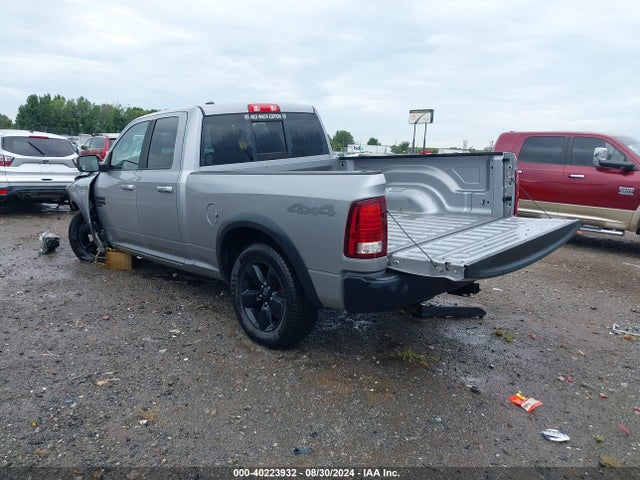 1C6RR7GGXKS688273 RAM 1500 Classic Warlock Quad Cab 4x4 6'4 Box
