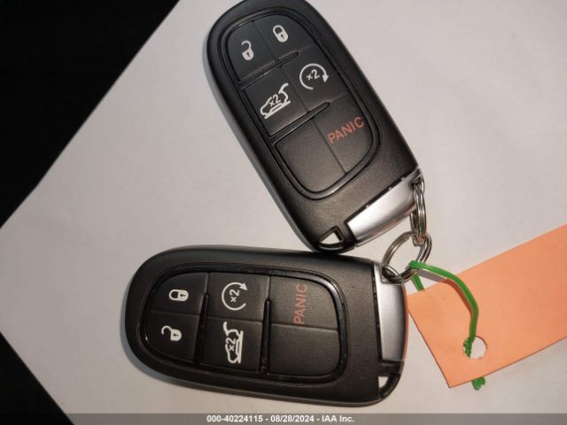 1C4PJMDX6KD134730 Jeep Cherokee Limited 4x4