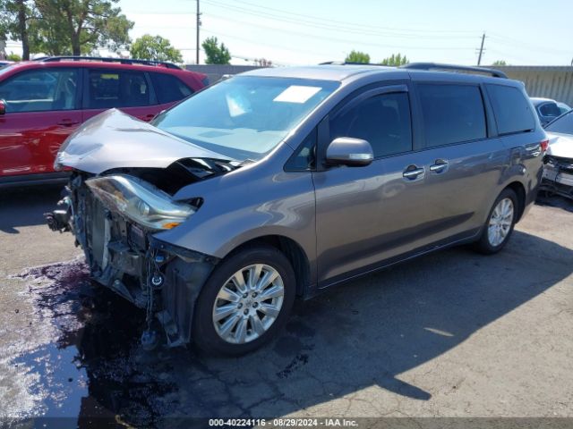5TDDK3DC7FS097219 Toyota Sienna Limited Premium 7 Passenger