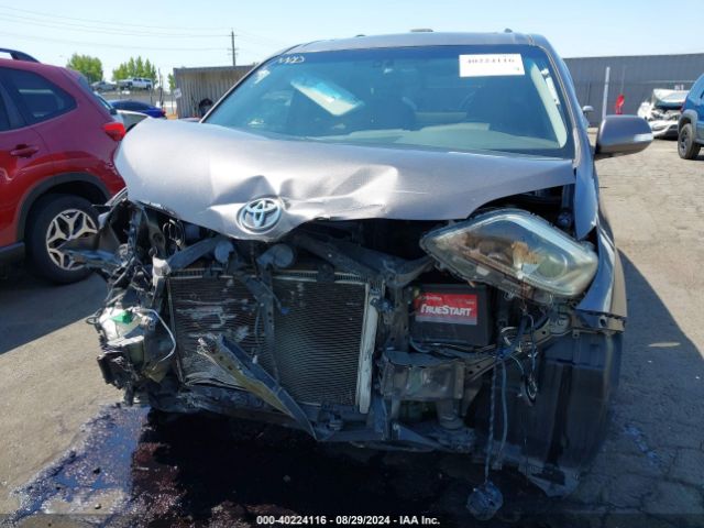 5TDDK3DC7FS097219 Toyota Sienna Limited Premium 7 Passenger