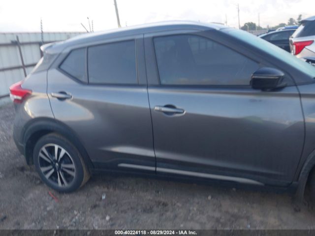 3N1CP5DV4LL483255 Nissan Kicks Sr Xtronic Cvt