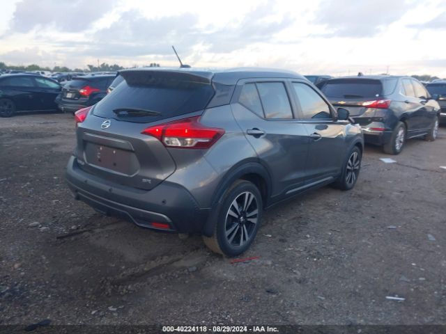 3N1CP5DV4LL483255 Nissan Kicks Sr Xtronic Cvt