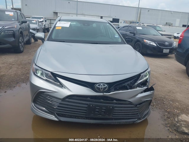 Toyota CAMRY LE 2023 4T1C11AK8PU158231 Image 12