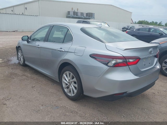 Toyota CAMRY LE 2023 4T1C11AK8PU158231 Image 3