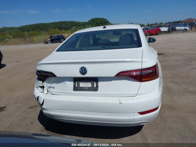 3VWC57BU7KM126425 Volkswagen Jetta