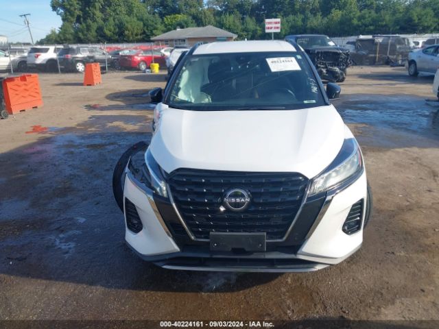 3N1CP5DV0NL499634 Nissan Kicks Sr Xtronic Cvt