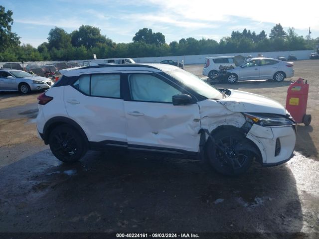 3N1CP5DV0NL499634 Nissan Kicks Sr Xtronic Cvt