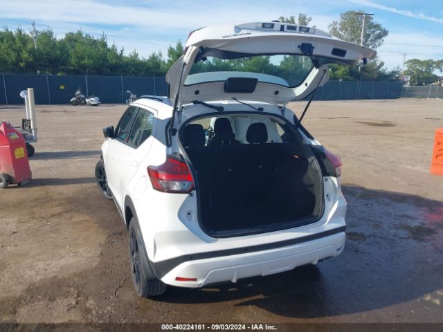 3N1CP5DV0NL499634 Nissan Kicks Sr Xtronic Cvt