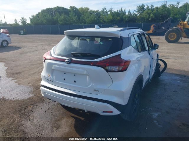 3N1CP5DV0NL499634 Nissan Kicks Sr Xtronic Cvt