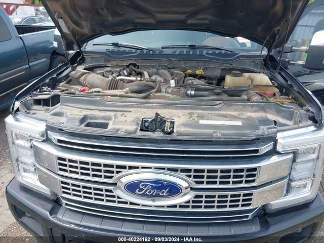 Ford F-250 Platinum 2019 1FT7W2BT5KEE82910 Image 10