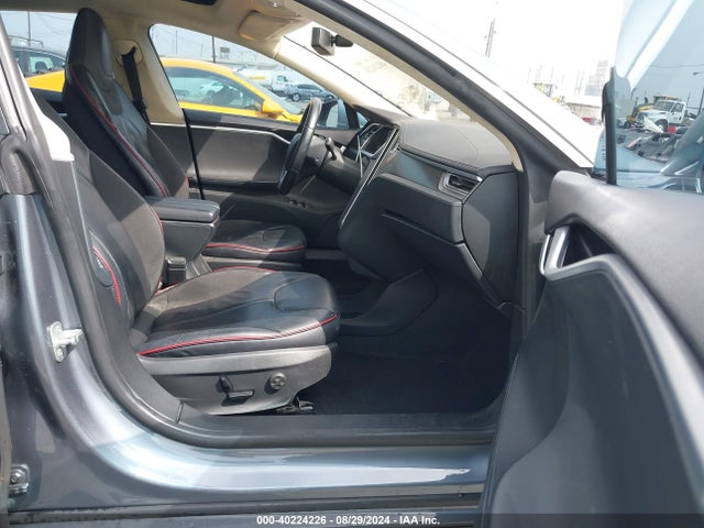 2013 TESLA MODEL S 5YJSA1CP6DFP21905 Photo 4