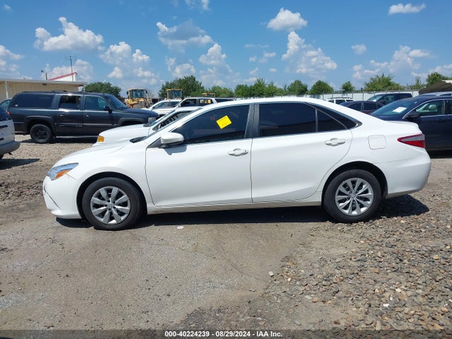 Toyota CAMRY LE 2017 4T1BF1FK9HU691521 Image 14
